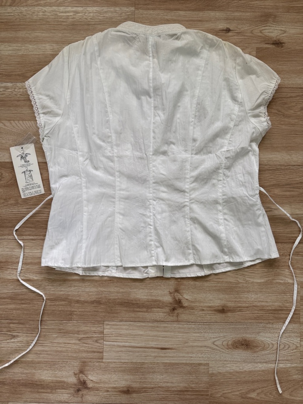 Vintage 80s 90s Cottagecore Milkmaid Coquette White Lace-Trim Button Up Blouse - Picture 12 of 15